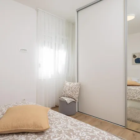 Atlantis Beachfront Apartman