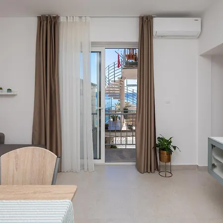 Apartament Atlantis Beachfront *